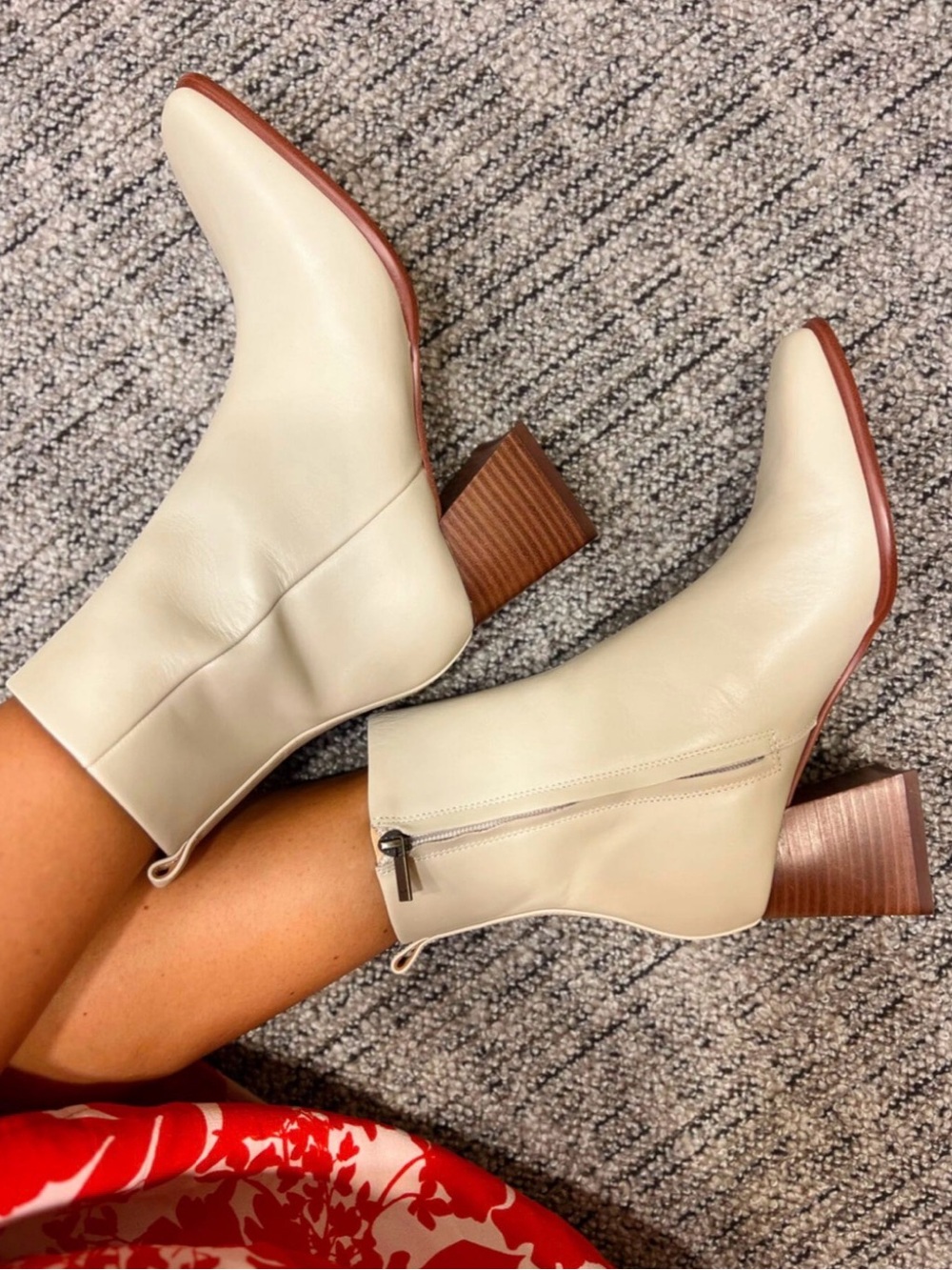 Marc Fisher Floria Cream Leather Square Toe Mid Calf Ankle Boots Size 8.5